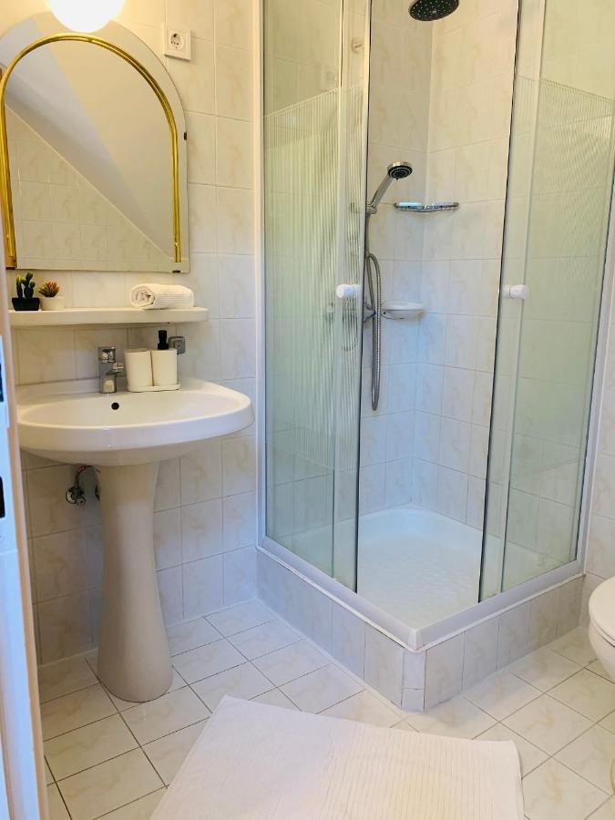 Villa B96 Сиофок Екстериор снимка